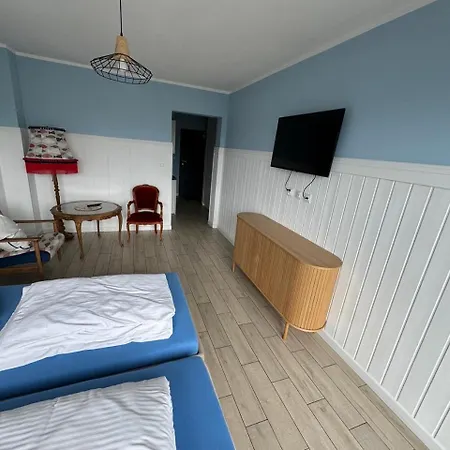 Little White Frog Apartmán